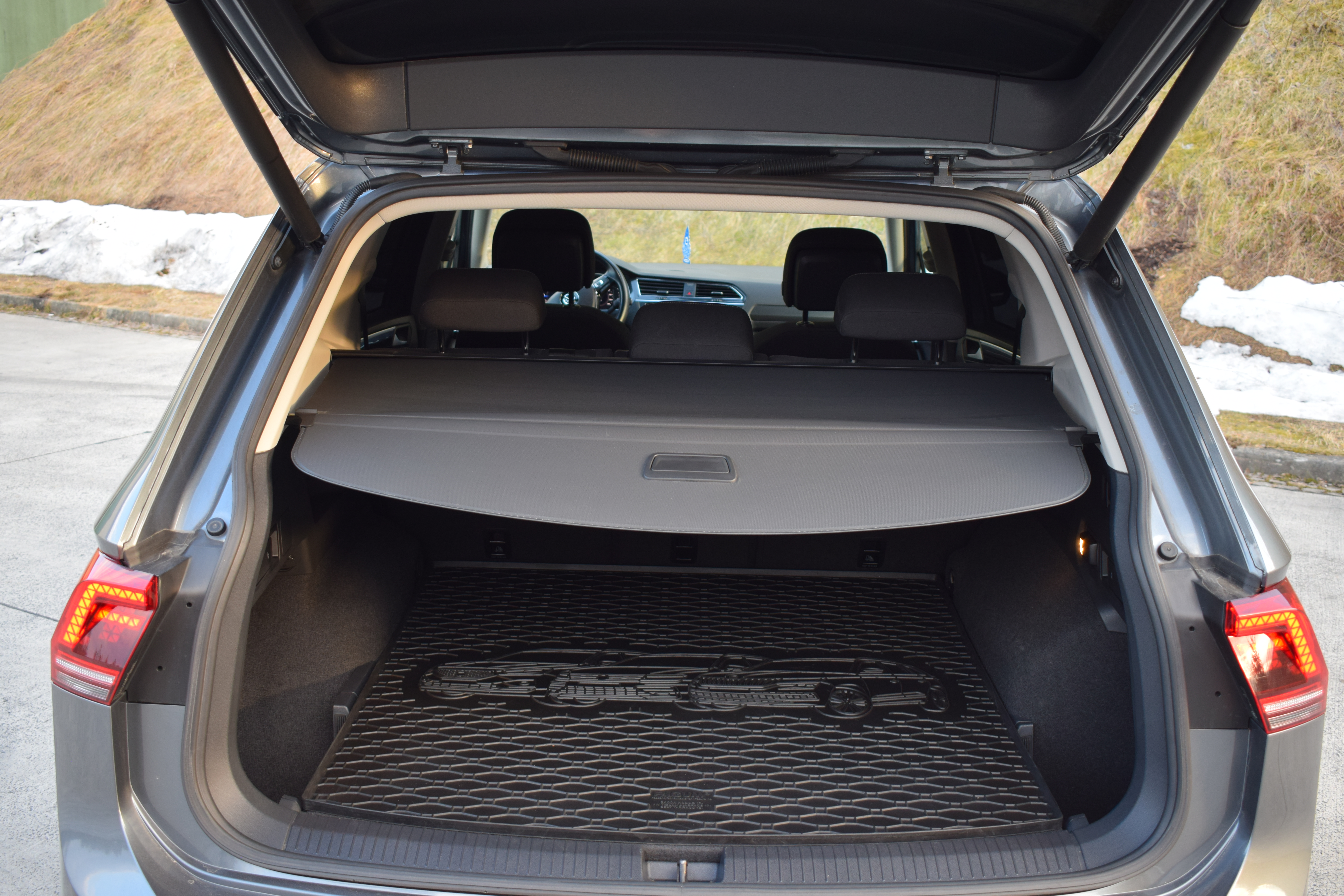 Volkswagen Tiguan Allspace R-line 2.0 TDi 4Motion