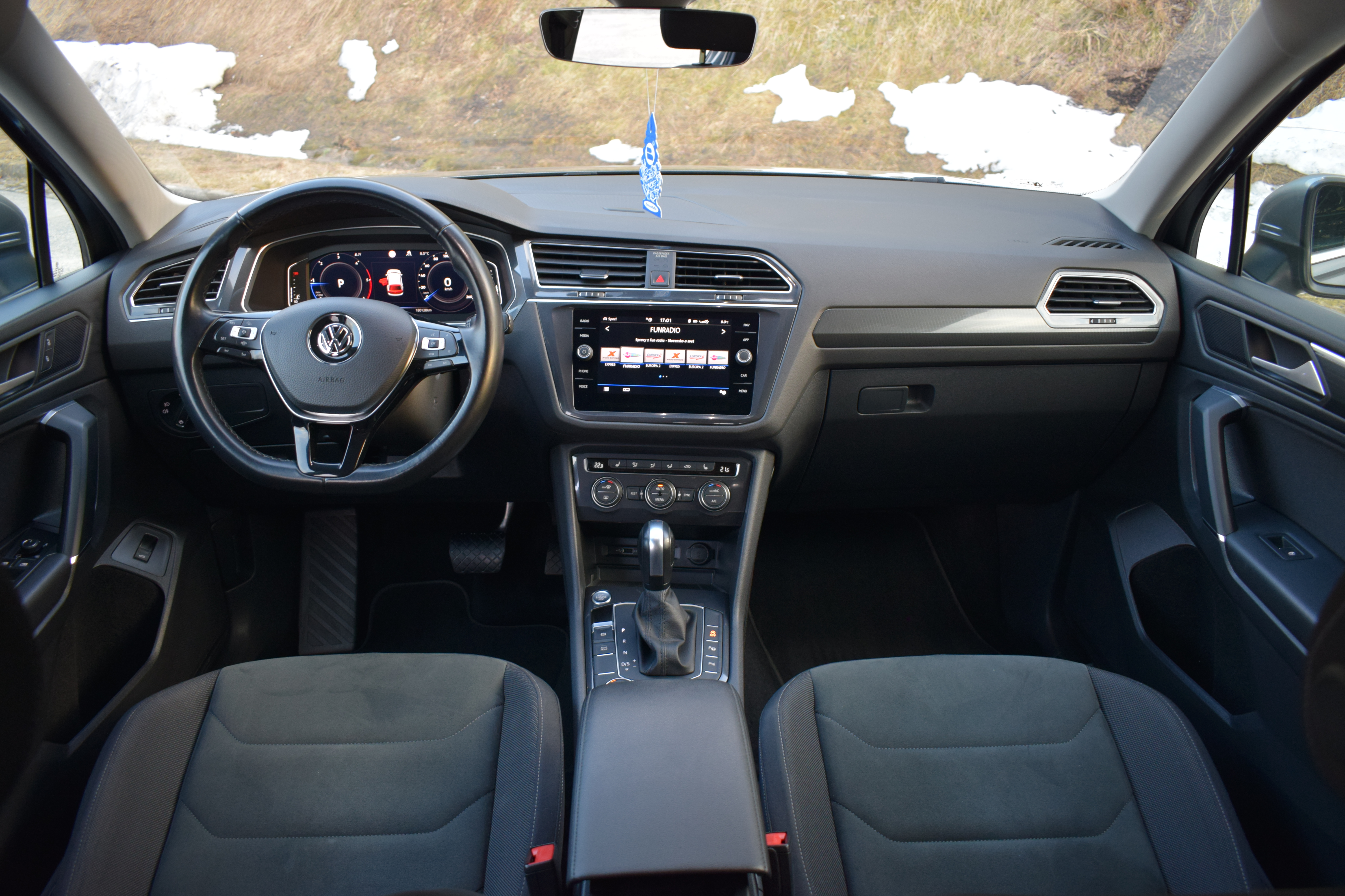 Volkswagen Tiguan Allspace R-line 2.0 TDi 4Motion